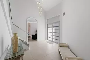 607 Intracoastal Dr, Fort Lauderdale, FL 33304 - Photo 55