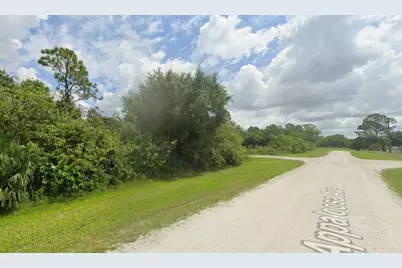 869 Appaloosa Avenue, Clewiston, FL 33440 - Photo 3