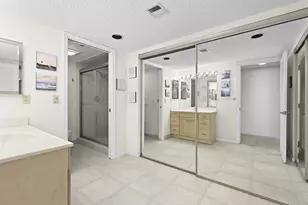 5172 SE Club Way, Stuart, FL 34997 - Photo 23