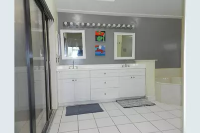 9198 Heathridge Drive, West Palm Beach, FL 33411 - Photo 17