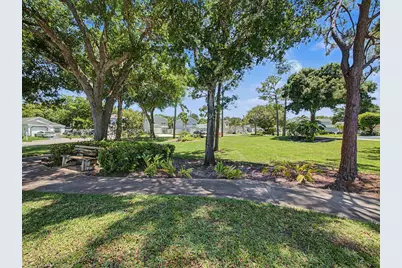 4675 Lakeside Circle, West Palm Beach, FL 33417 - Photo 21