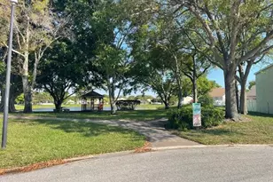 4675 Lakeside Cir, West Palm Beach, FL 33417 - Photo 3