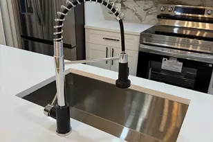 205 Charter Way, West Palm Beach, FL 33407 - Photo 3