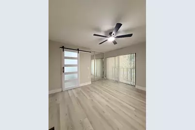 205 Charter Way, West Palm Beach, FL 33407 - Photo 9