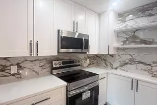 205 Charter Way, West Palm Beach, FL 33407 - Photo 5