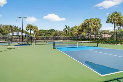 6818 68th Way, West Palm Beach, FL 33409 - Photo 25