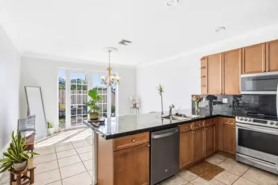 4172 Lake Tahoe Circle, West Palm Beach, FL 33409 - Photo 15