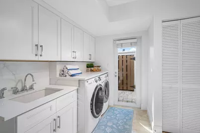 820 Palm Trail, Delray Beach, FL 33483 - Photo 11