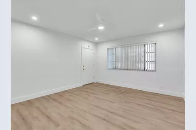 350 S Cypress Road #501, Pompano Beach, FL 33060 - Photo 9