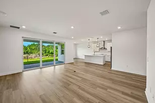 5605 Hampton Park Cir, Vero Beach, FL 32966 - Photo 5