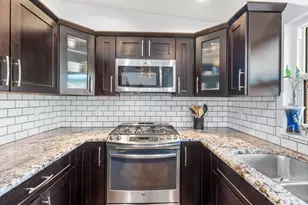 616 Dahlia Ln, Vero Beach, FL 32963 - Photo 9