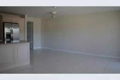 42 Sussex #B, West Palm Beach, FL 33417 - Photo 5