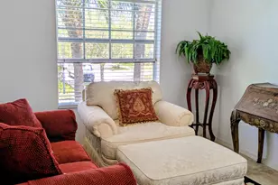 2157 SE Jamieson Dr, Port Saint Lucie, FL 34952 - Photo 9