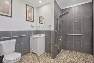 4688 NW 1st St, Plantation, FL 33317 - Photo 15