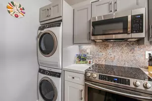 1920 NE 1st Terrace, Wilton Manors, FL 33305 - Photo 13