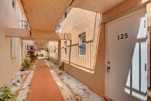 550 SW 2nd Ave, Boca Raton, FL 33432 - Photo 13