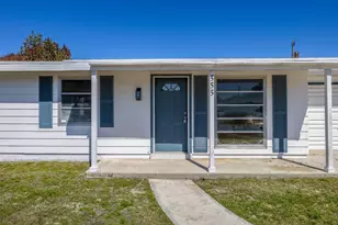 555 SE Airoso Blvd, Port Saint Lucie, FL 34983 - Photo 23