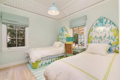 417 Seaview Avenue, Palm Beach, FL 33480 - Photo 13