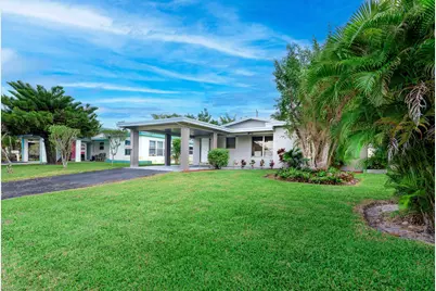 120 SW 29th Terrace, Fort Lauderdale, FL 33312 - Photo 1