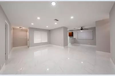 120 SW 29th Terrace, Fort Lauderdale, FL 33312 - Photo 9