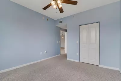 4302 Myrtlewood Circle W, Palm Beach Gardens, FL 33418 - Photo 11