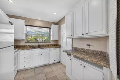 478 Tequesta Drive #205, Tequesta, FL 33469 - Photo 7