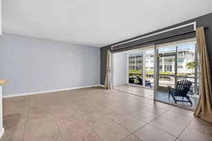 121 Wettaw Ln, North Palm Beach, FL 33408 - Photo 17