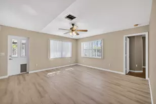 5475 NW Scepter Dr, Port Saint Lucie, FL 34983 - Photo 13