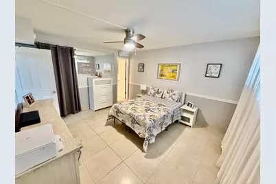 8970 S Hollybrook Boulevard #207, Pembroke Pines, FL 33025 - Photo 27