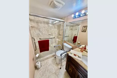 8970 S Hollybrook Boulevard #207, Pembroke Pines, FL 33025 - Photo 25