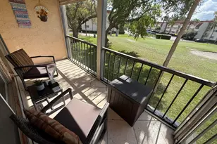 8970 S Hollybrook Blvd, Pembroke Pines, FL 33025 - Photo 11