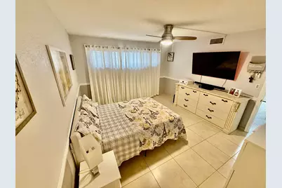 8970 S Hollybrook Boulevard #207, Pembroke Pines, FL 33025 - Photo 29