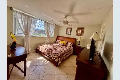 8970 S Hollybrook Boulevard #207, Pembroke Pines, FL 33025 - Photo 13