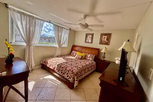 8970 S Hollybrook Blvd, Pembroke Pines, FL 33025 - Photo 13