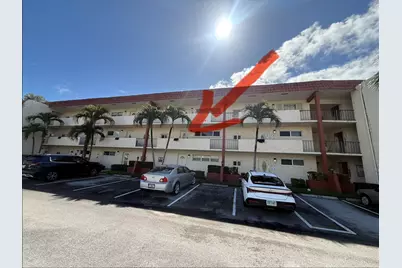 8970 S Hollybrook Boulevard #207, Pembroke Pines, FL 33025 - Photo 3