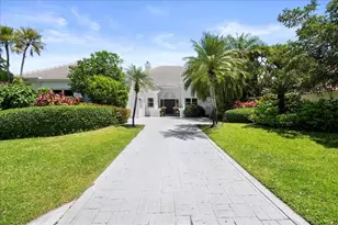 2313 Golf Brook Dr, Wellington, FL 33414 - Photo 39