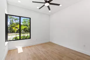 17107 W Sycamore Dr W, The Acreage, FL 33470 - Photo 13