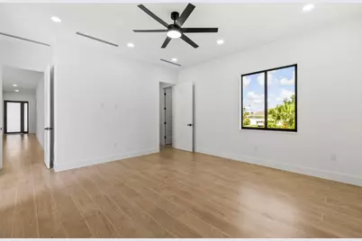 17107 W Sycamore Drive W, The Acreage, FL 33470 - Photo 19