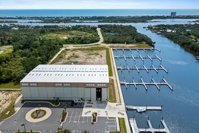 27 Del Palma Drive, Palm Coast, FL 32137 - Photo 11