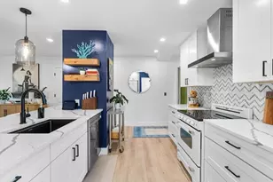 18460 SE Wood Haven Ln, Jupiter, FL 33469 - Photo 5