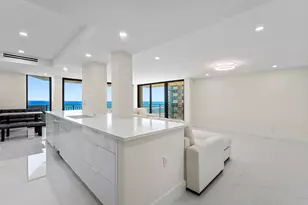 5460 N Ocean Dr, Singer Island, FL 33404 - Photo 15