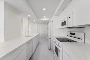 5460 N Ocean Dr, Singer Island, FL 33404 - Photo 21