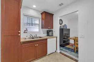 2441 SW 82nd Ave, Davie, FL 33324 - Photo 7