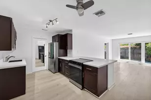 1029 NE 9th Ave, Fort Lauderdale, FL 33304 - Photo 23