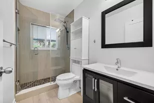 1029 NE 9th Ave, Fort Lauderdale, FL 33304 - Photo 47