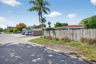 1029 NE 9th Ave, Fort Lauderdale, FL 33304 - Photo 3