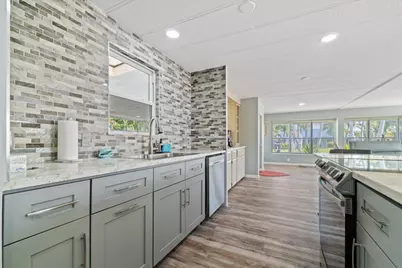 130 NW 53rd Court, Deerfield Beach, FL 33064 - Photo 15