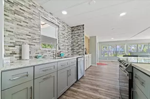 130 NW 53rd Ct, Deerfield Beach, FL 33064 - Photo 15