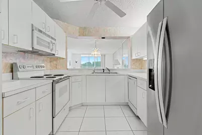 7552 Trent Drive #301, Tamarac, FL 33321 - Photo 9