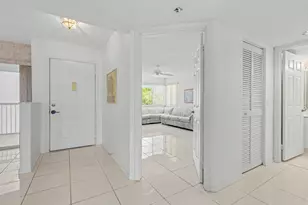 7552 Trent Dr, Tamarac, FL 33321 - Photo 5